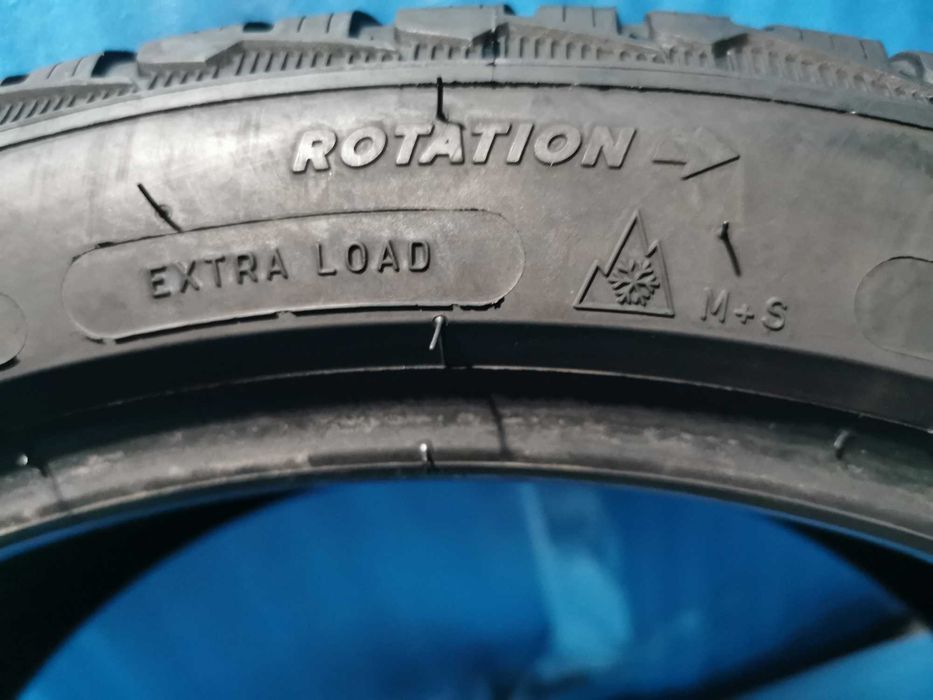 245/40/20 michelin m+s 2 buc