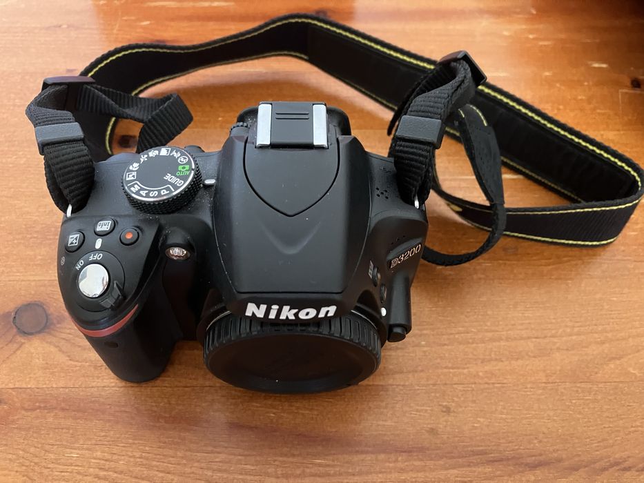Nikon D3200 + обектив