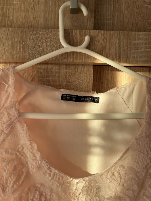 Top Zara feminin si elegant cu model floral