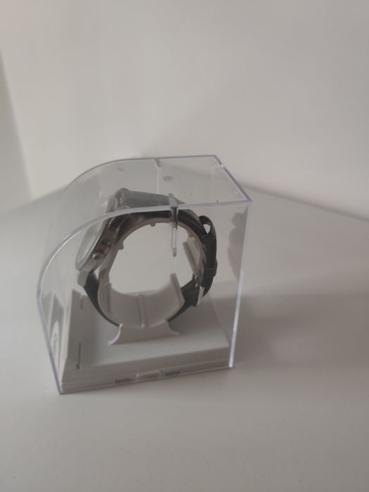 Ceas Casio nou .