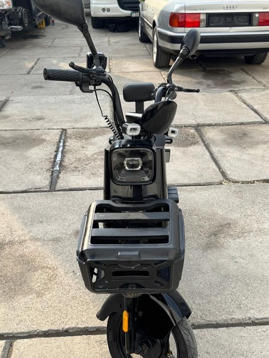 В Таразе продам скутыр