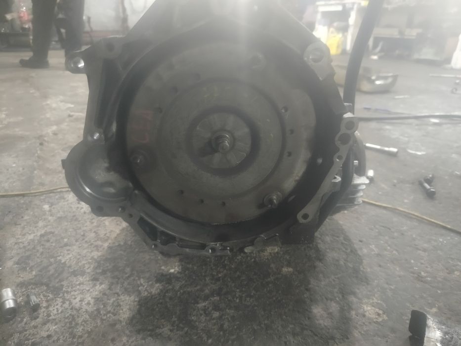 Автомат 2.3 Ауди 100 с4