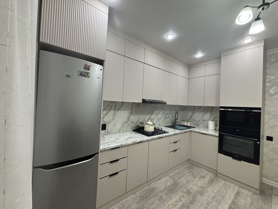 Продам квартиру 3х комнатную