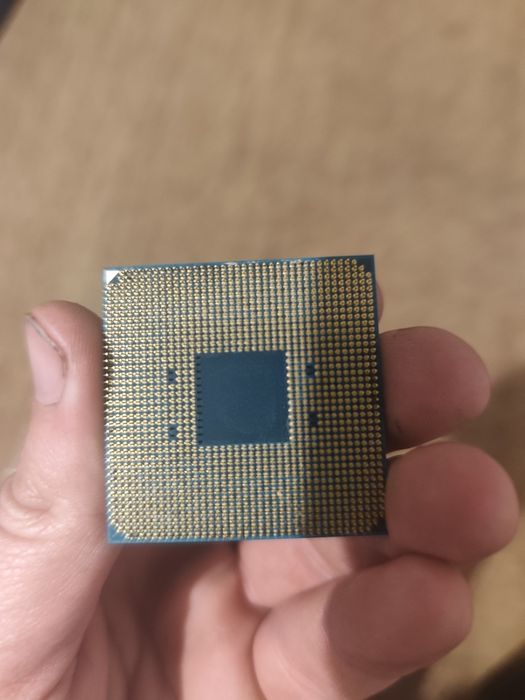 Procesor AMD Ryzen 7 2700X socket AM4