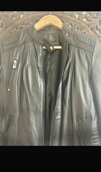 Geaca de dama, din piele naturala, superba