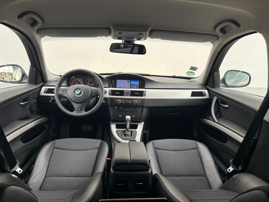 BMW 3 Series 2009 — imagine 5