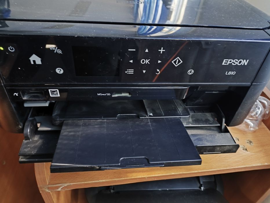 Принтер epson l810  цветной 6 цвет