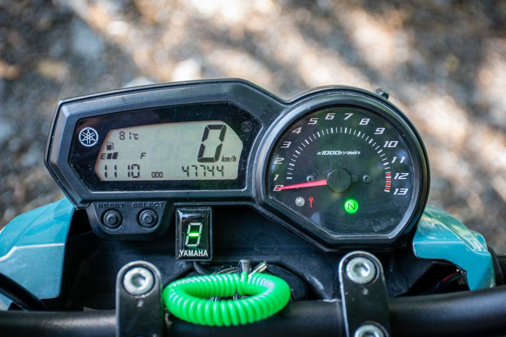 Продавам Yamaha XJ6