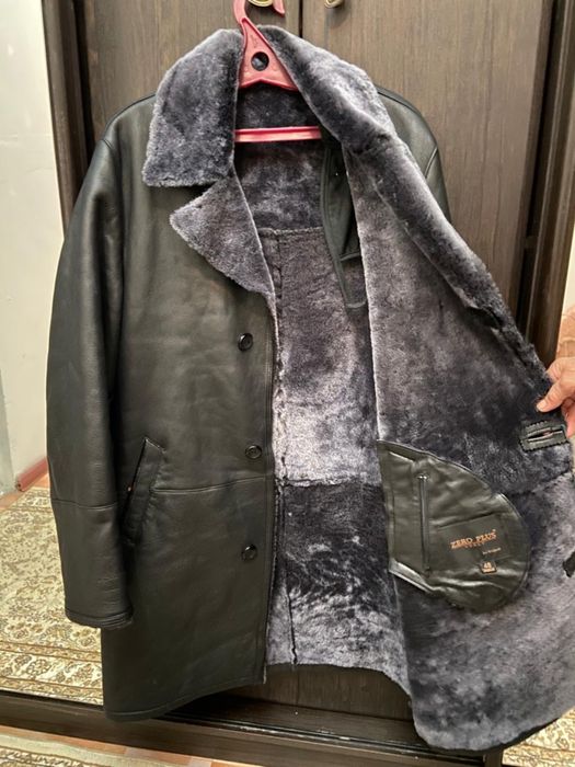Мужскак кожанная дубленка