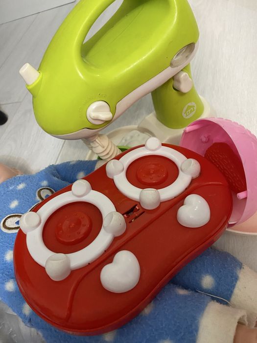 Продам игрушки много