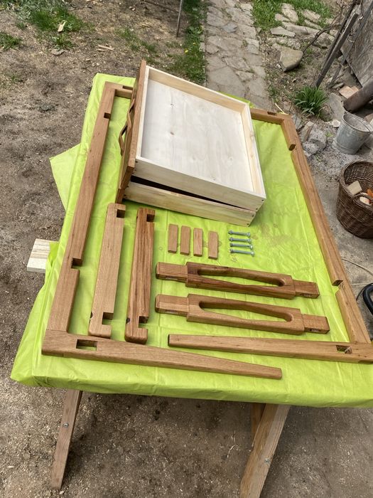 Birou demontabil din stejar.