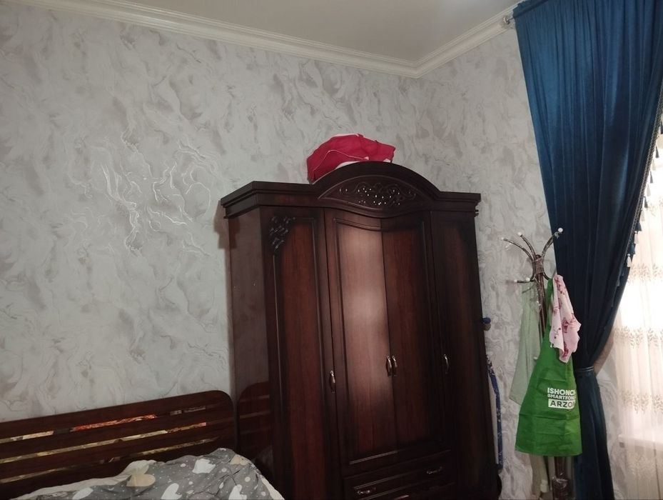 Ховли сотилади .