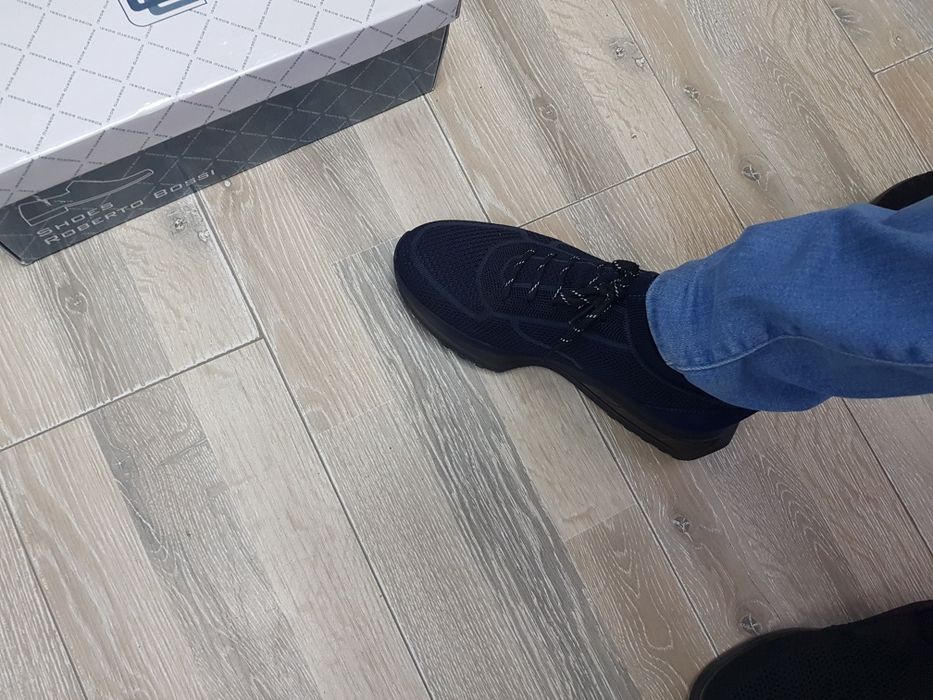 Продам кросовки размер 39-40