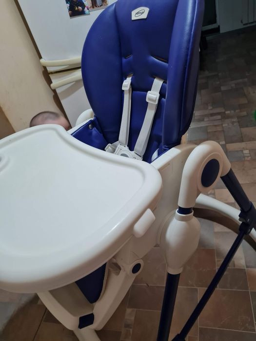 Детский стульчик для кормление