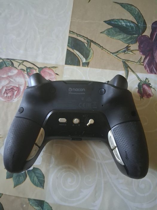 Controler nacon in stare buna
