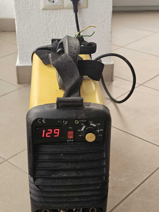 Invertor sudura ESAB