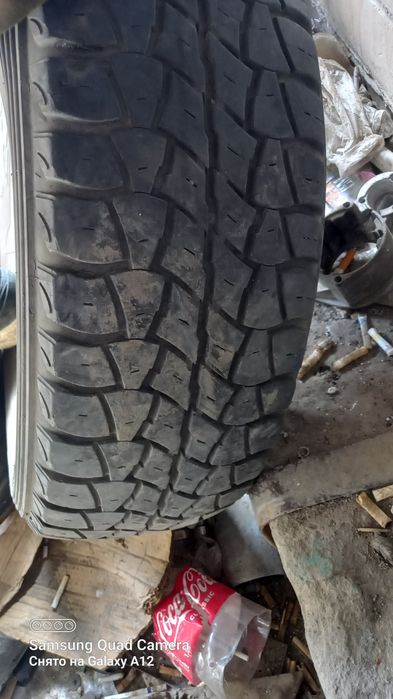 Продам шины 3 штуки