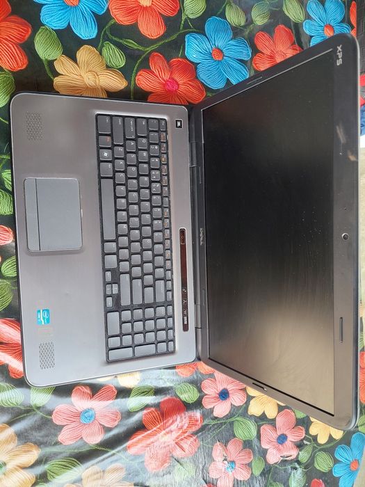 Laptop DELL XPS 17 "