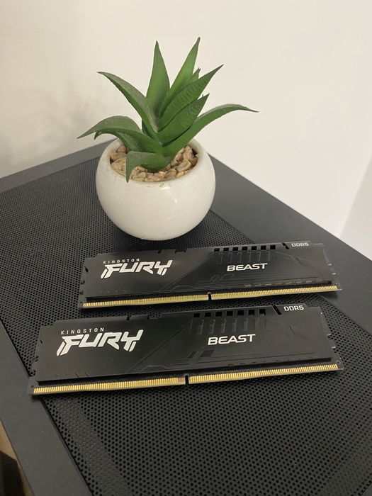 RAM DDR5 16GB Dual Channel 5600mhz Kingston Fury Beast CL36 (2x8gb)