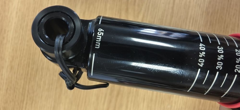 НОВ амортесьор/Шок RockShox Super Deluxe Select+ 205x60/65 Trunion