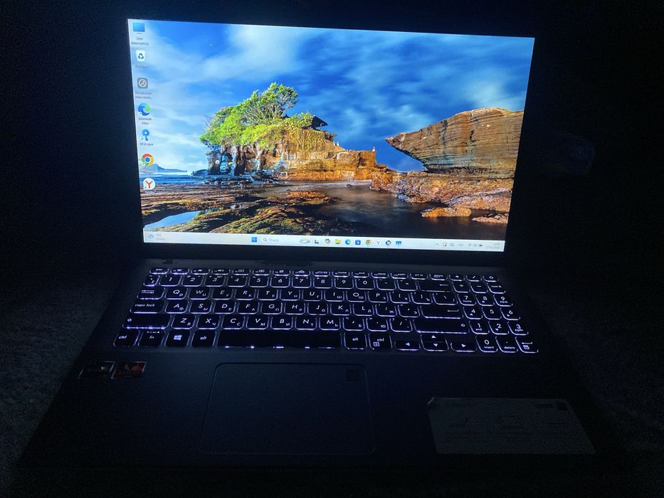 Ноутбук  Asus VivoBook