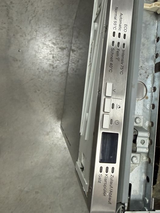 Съдомиялна машина за вграждане MIELE 60см,