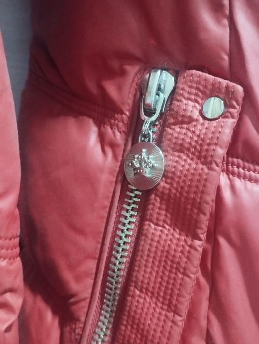 Куртка пуховик женский