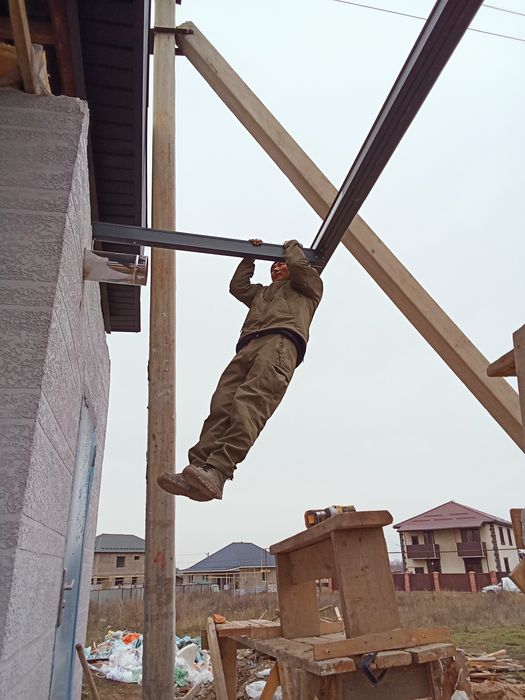 Безстоечный навес