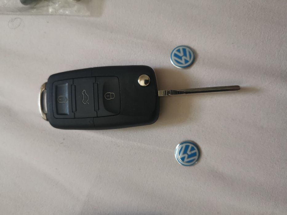 Carcasa cheie noua de silicon si cheie
