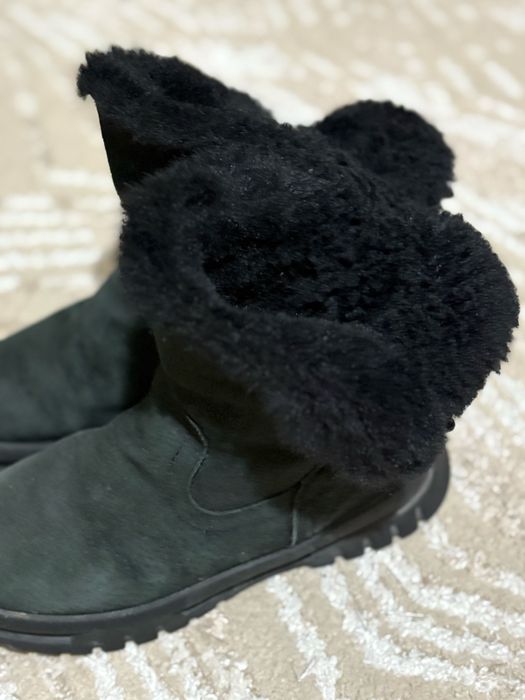 Зимняя ботинка в замше