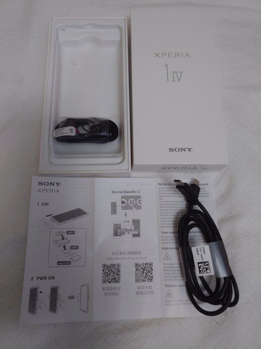 Sony Xperia 1 iv модель XQ-CT72