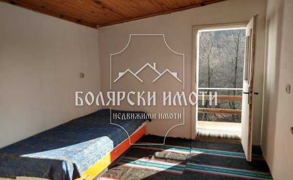 Къща с панорамна гледка