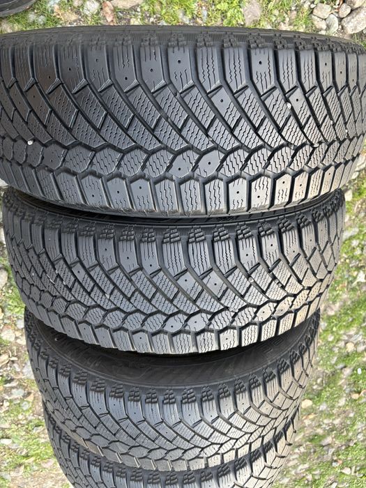 185/60 R15 4бр зимни гуми