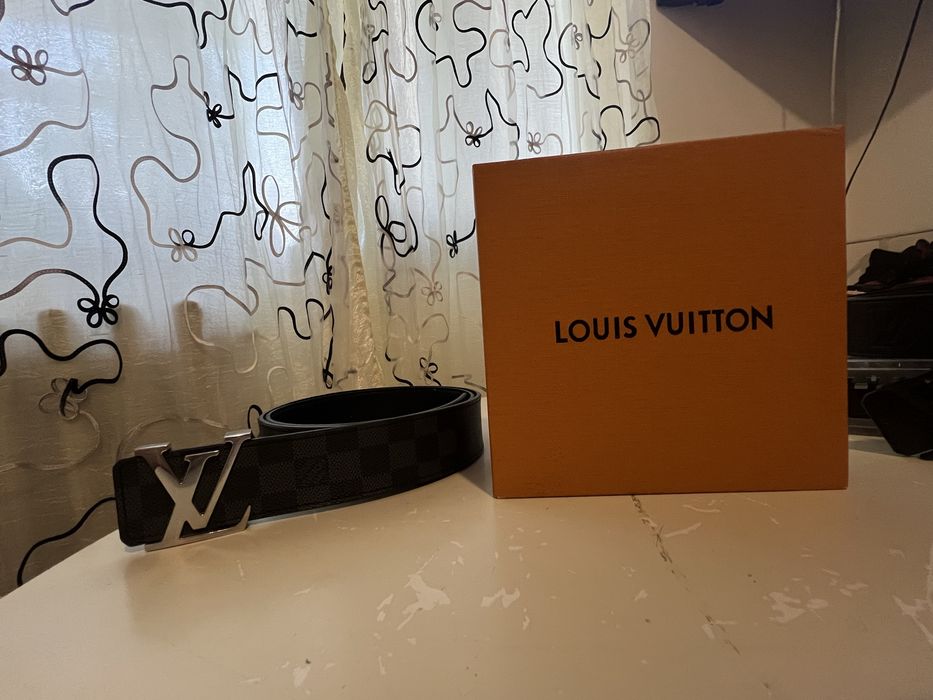 Curea Louis Vuitton silver buckle