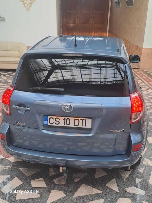 toyota rav 4  2.2 D-4D