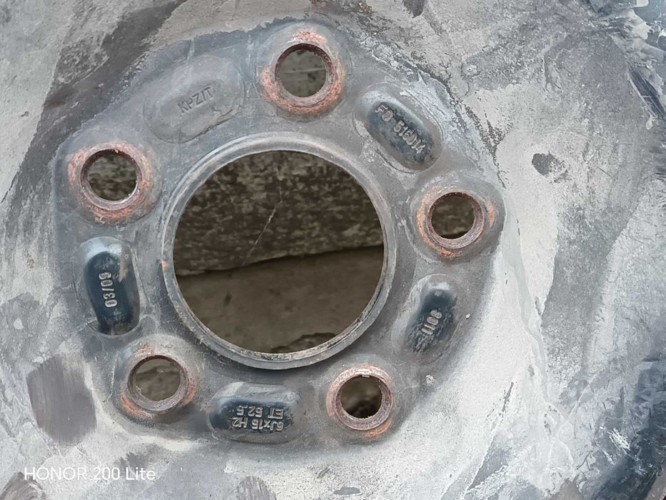 Cauciucuri iarna R15