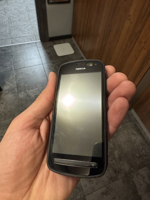 Продам Nokia 808