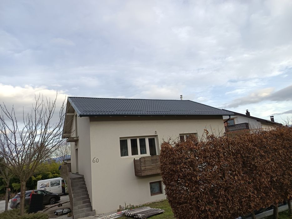 Montez țiglă metalică