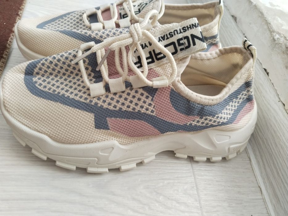 Крос, қысқы етік сатамын