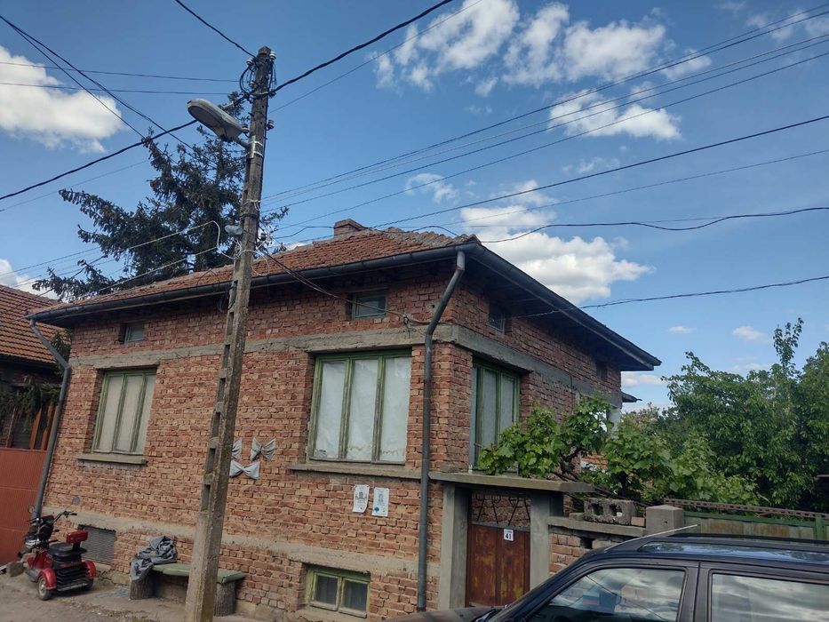 Продава се Къща в Велико Търново, Акация - 120 кв.м за 323 €/кв.м - Снимка #1