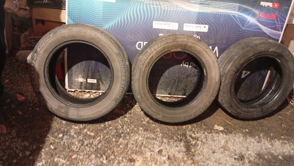 Продается шины в хорошем состояний.