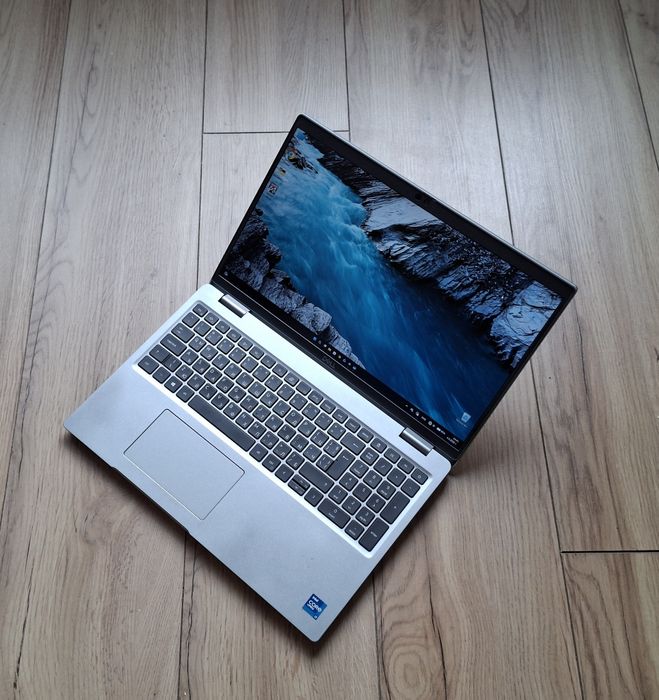 15.6' IPS Dell Latitude 5521 Intel Core i7-11850H/32GB DDR4/512GB/Бат.4ч.