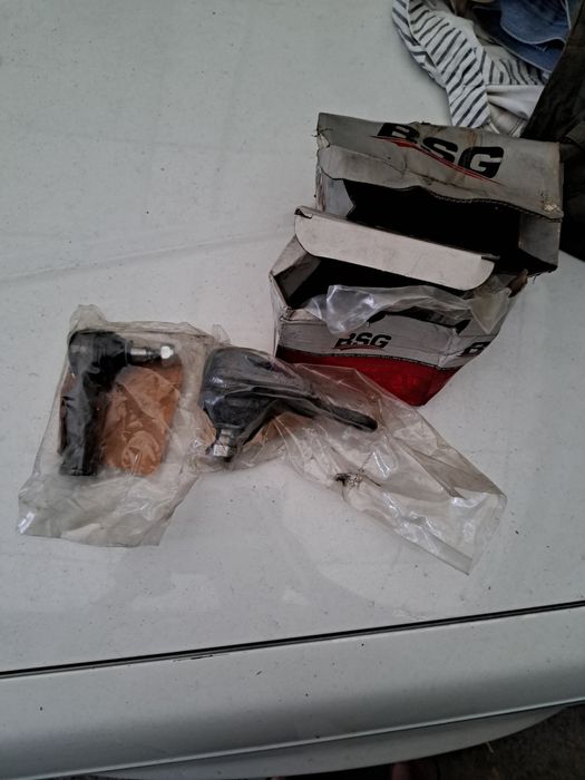 Продам запчасти на форд мондео