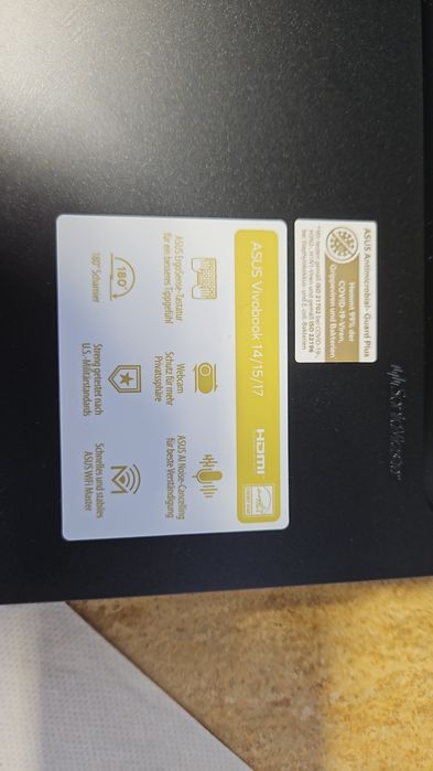 Asus Vivobook 17'' i7 1355u 16 gb Ram 512 Ssd, Full Hd,Intel Iris Nou