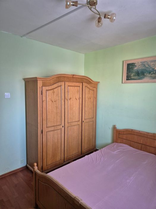 Proprietar Închiriez ap 2 cam  zonă centru