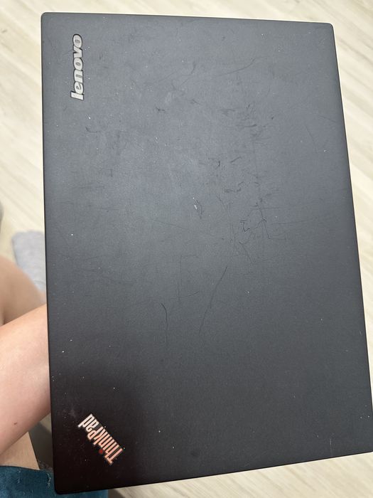Продам ноутбук lenovo