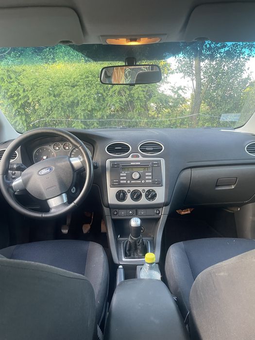 Ford focus 2 1.6 benzina +gaz