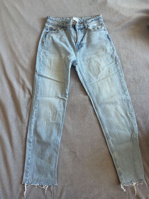 Дънки Bershka