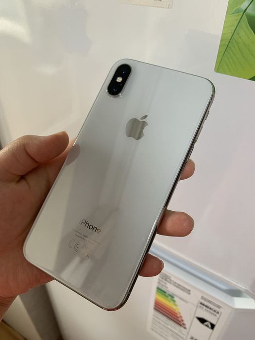 Айфон Х 64гб отличный