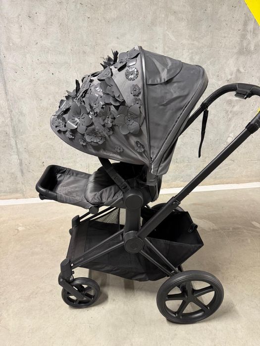Cybex Priam 3.0 Simply Flowers Grey - Fashion, sistem 2 in 1